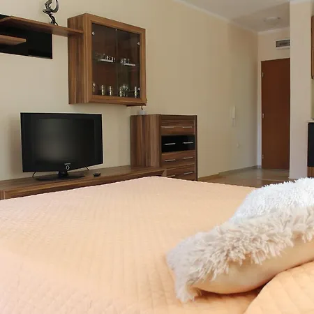 Apartment Solar Chateau Valon *