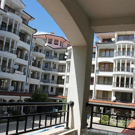 Apartment Solar Chateau Valon *